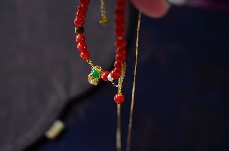 10mm天然川料南紅瑪瑙 碧玉和田玉蓮蓬設計單圈手串手鍊s