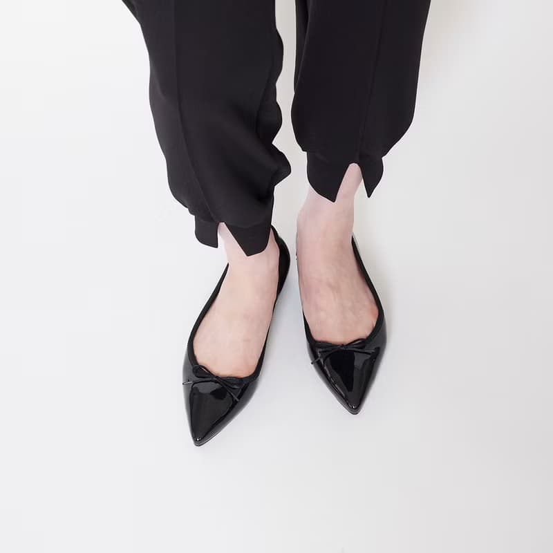IRMA (BLACK) PVC POINTED TOE FLATS ポインテッドトゥ バレエシューズ
