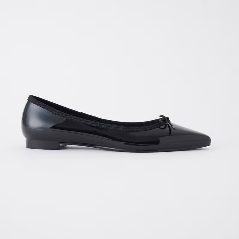 IRMA (BLACK) PVC POINTED TOE FLATS ポインテッドトゥ バレエシューズ