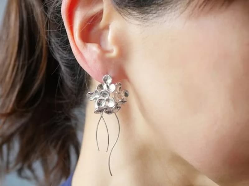 花束ピアス（片耳）シルバー　紫陽花
