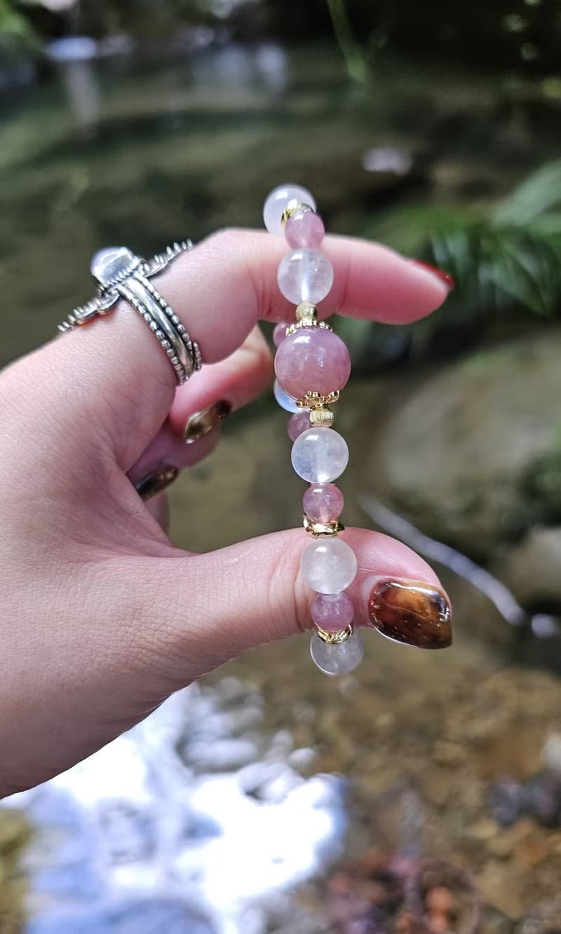 月映玫瑰-馬粉晶/月光石/水晶手鍊/愛情/人緣/好氣色/貴人