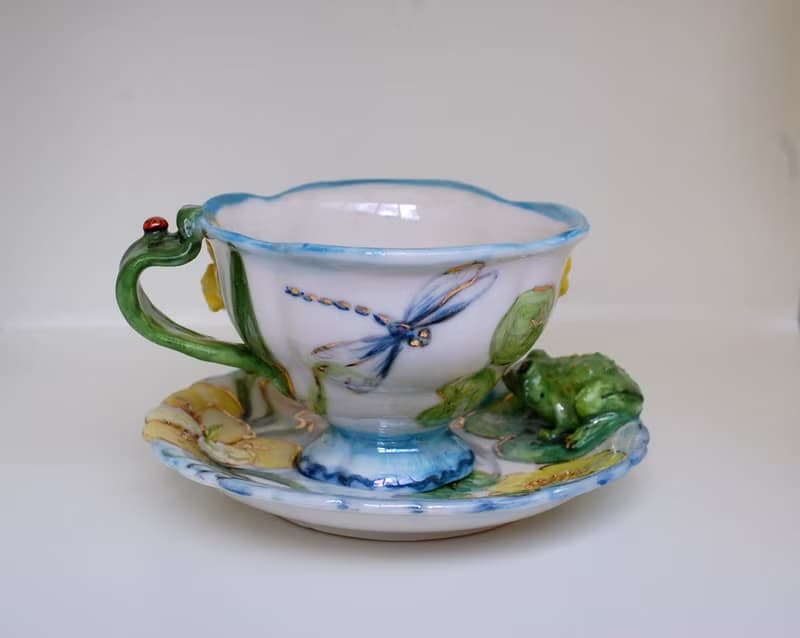藝術茶具 瓷茶杯碟 青蛙公仔 睡蓮 蜻蜓