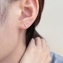 │簡約│小方塊 • 耳針 • 純銀耳環 • 可碰水 • 抗過敏