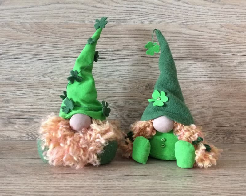 Couple of green forest elves, Boy girl Swedish elves