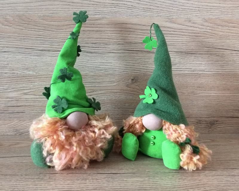 Couple of green forest elves, Boy girl Swedish elves