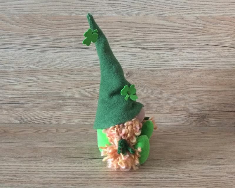 Couple of green forest elves, Boy girl Swedish elves