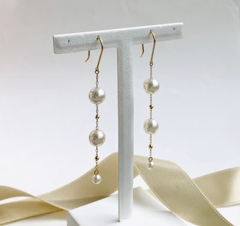Akoya pearl earring  750  K18  sea pearl