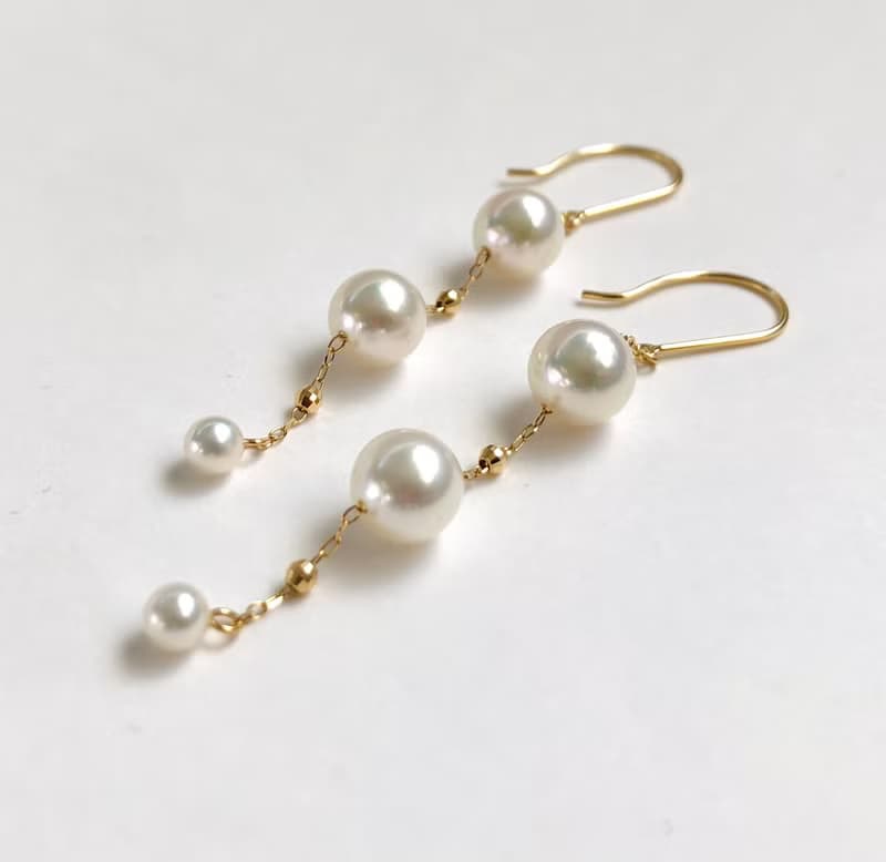 Akoya pearl earring  750  K18  sea pearl