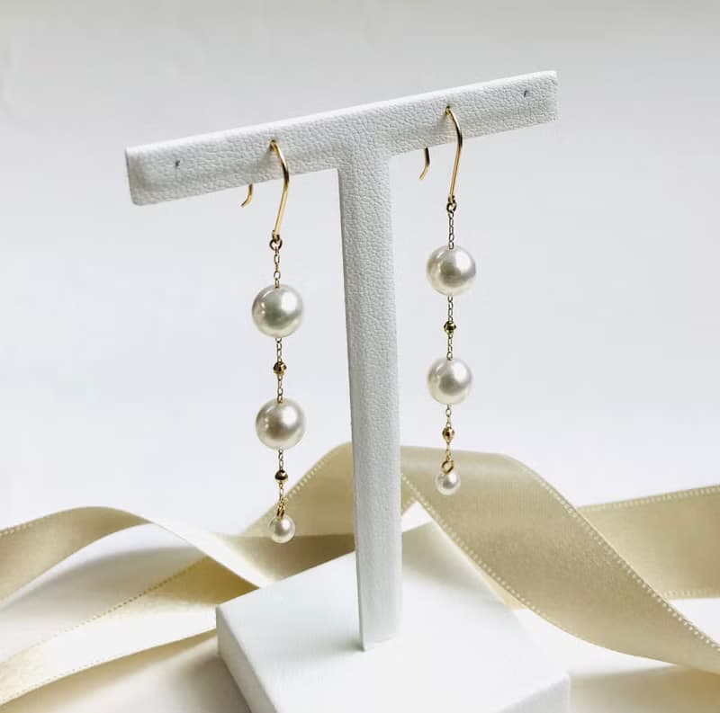 Akoya pearl earring  750  K18  sea pearl