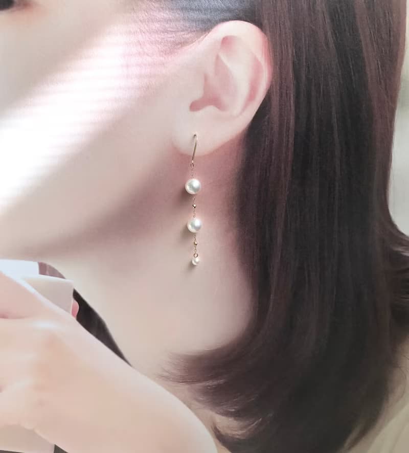 Akoya pearl earring  750  K18  sea pearl