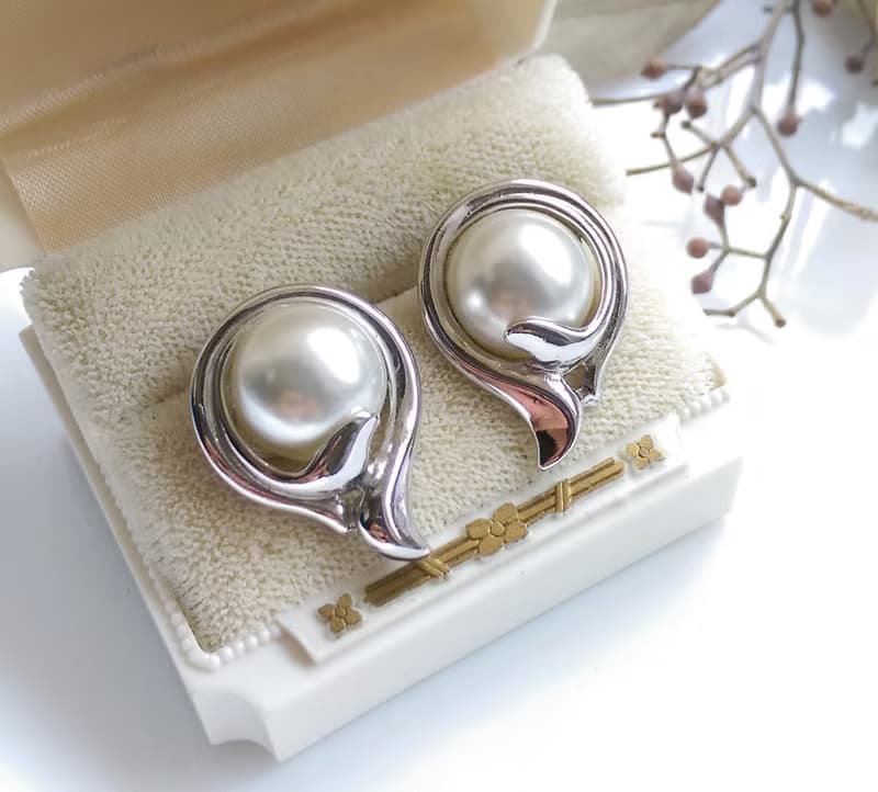 Vintage Jewelry 西洋古董飾品 銀色調 優雅仿珠 針式耳環