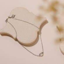 line heart bracelet SV ニッケルフリーブレスレット　大人なハートのブレスレット　シルバー　ロジウム