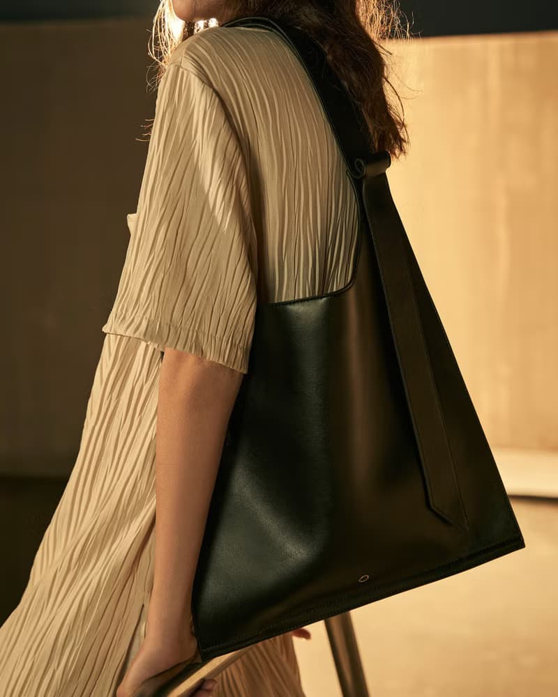 BO Shopper 玉米基皮革 側背包 大包 黑色