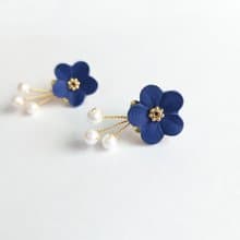 【花草集】霧雨 皮革花 珍珠 耳環/耳夾