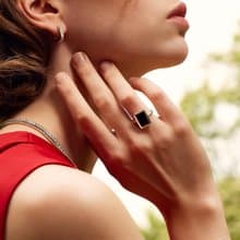 P1Harmony/2PM PICK | ROCA RECTANGLE ONYX RING