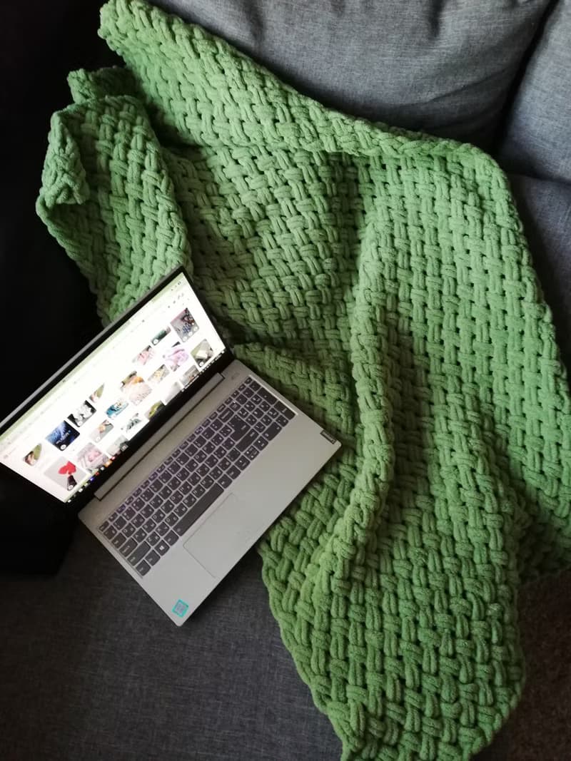 Green blanket soft knit bedspread interior blanket graduation gift