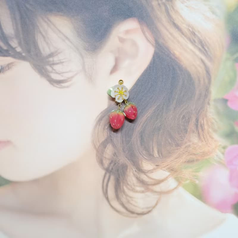 草莓耳環-垂墜款-【甜美任性】