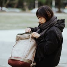 【DOUGHNUT】17吋 30L小Navigator 防潑水 後背包 行李袋-米黃 RE