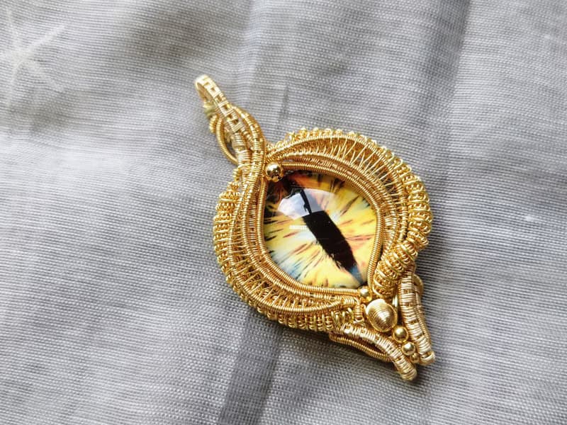 【黃金龍之瞳】吊墜/玻璃 /黃銅鍍18k/金屬線 /情人節禮物纏繞/
