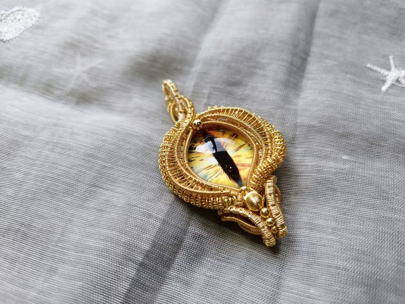 【黃金龍之瞳】吊墜/玻璃 /黃銅鍍18k/金屬線 /情人節禮物纏繞/
