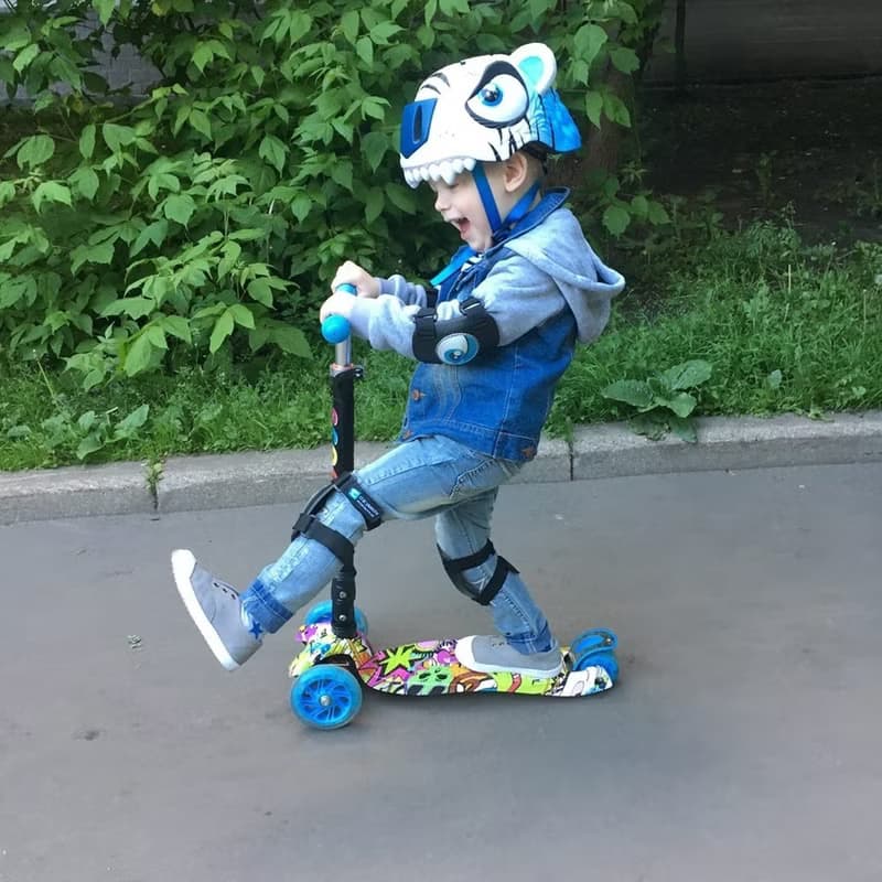 【MAF蔓侒菲】crazysafety/恐龍/安全帽/3D造型/學步帽