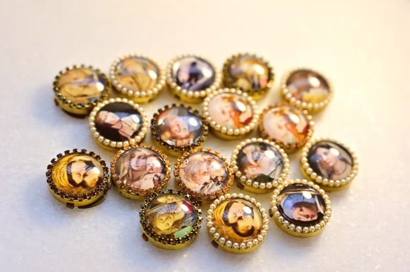 Button Cover 手作鈕扣飾~別致優雅~名畫系列: 伯爵夫人肖像