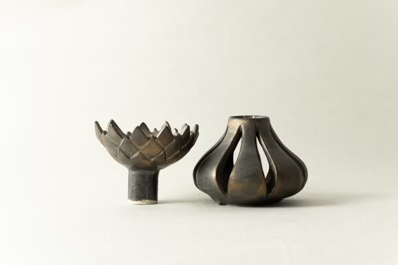 Golden Tulip  ペットボウル　食器スタンド　小型犬　中型犬　ネコ　陶器