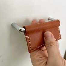 牛皮取手 // 衣櫃 // 櫃體 // 皮革把手 // 系統櫃