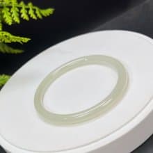 畢業級 和田玉手鐲 60MM 老料晴水綠玉手環 質地溫潤細膩