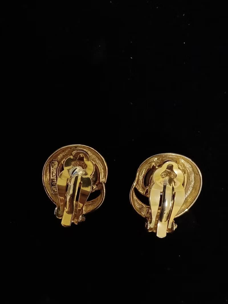 vintage jewelry  MARVELLA  古董金色迴旋珍珠 夾式耳環