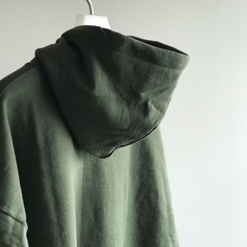 Big silhouette hoodie / smoke green / plain / hand embroidery / unisex