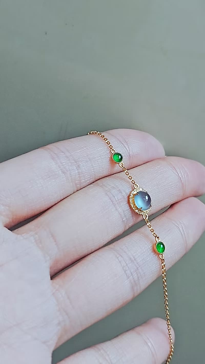 |招財女神鏈|A貨翡翠淡藍剛超飽滿蛋6.1mm18k金真鑽設計款手鏈
