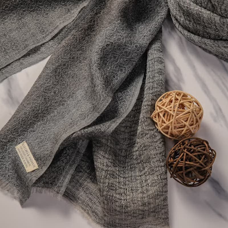 Cashmere羊絨圍巾/披肩 無染原色 灰黑條紋 戒指絨 輕柔保暖