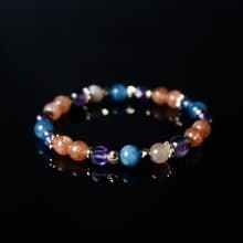 獵戶座之心 // 太陽石藍磷灰石橙月光石紫水晶 手鍊 // 勇氣智慧