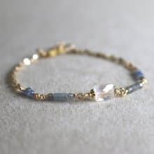 三月誕生石 海藍寶石 月光石 天然石 手鍊 - 成就感 -