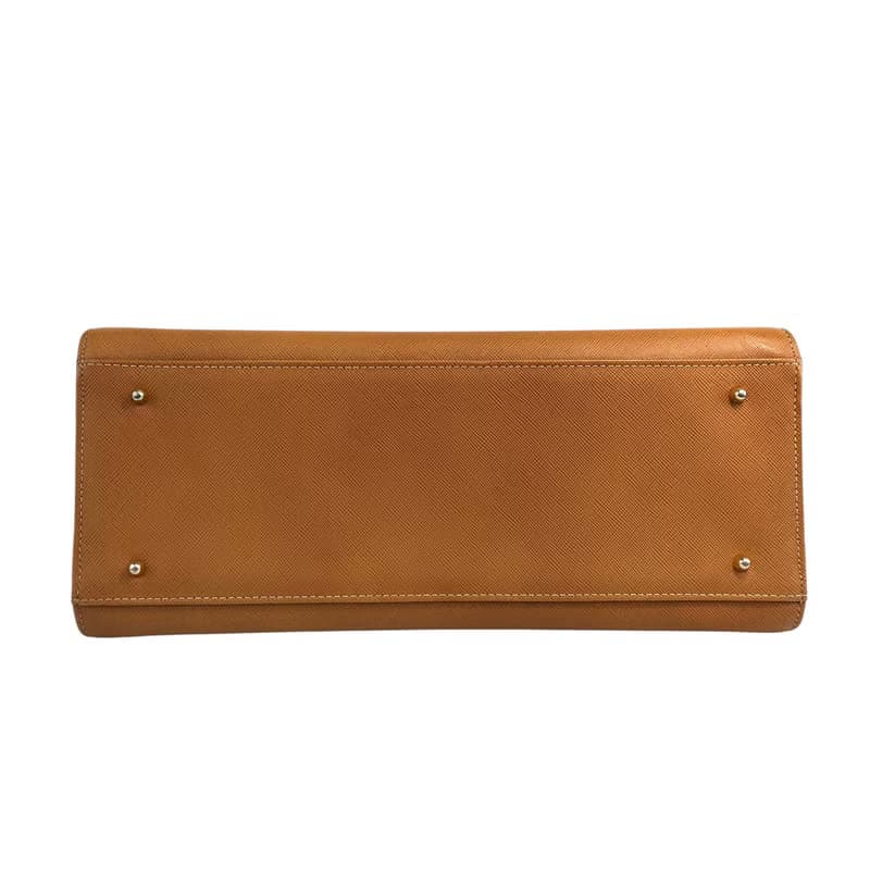 【 日本直送　名牌中古包 】VALENTINO GARAVAN ヴァレンティノガラヴァーニ ハンドバッグ キャメル メダル レザー vintage yg5ysc