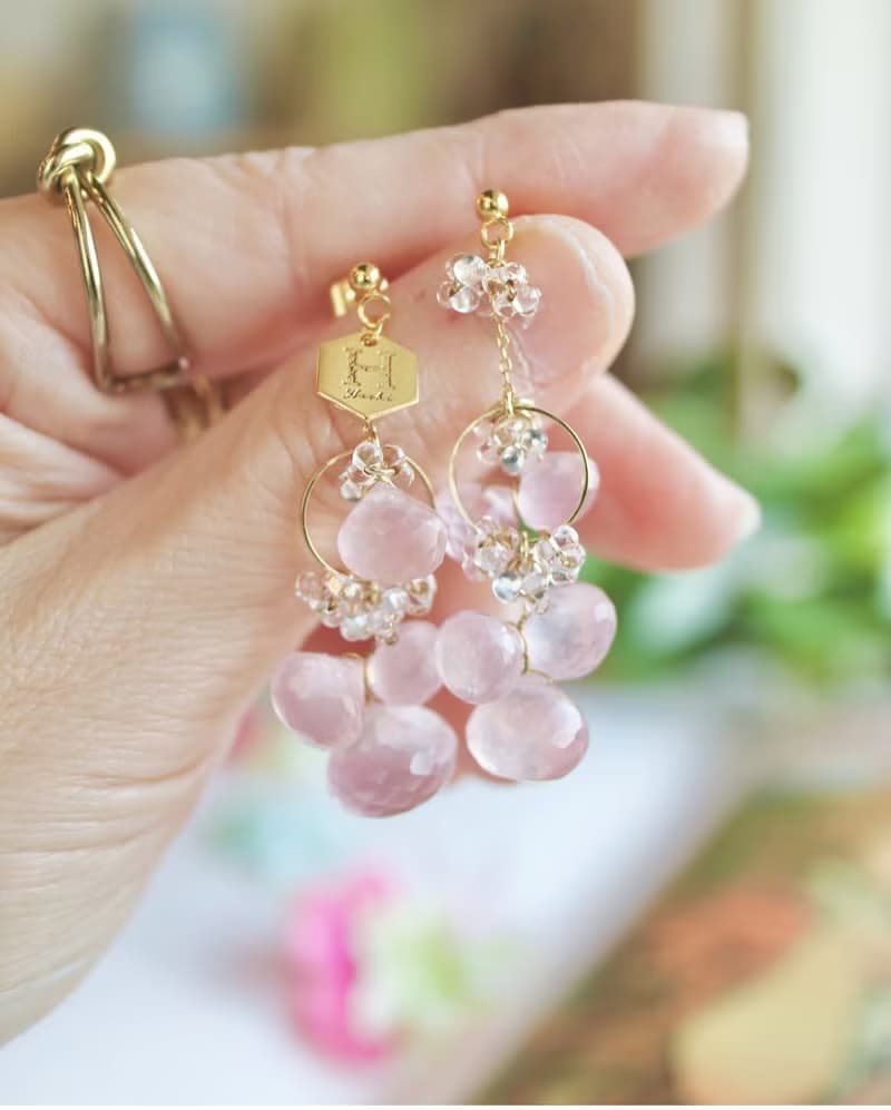 ローズクォーツ　桜　天然石ピアス