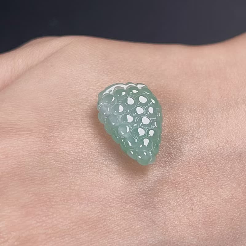 【限時優惠】冰綠翡翠葡萄吊墜 | 天然A貨翡翠 | 送禮