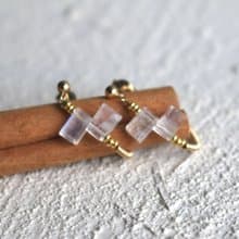 耳環 月光石 漂亮藍光 天然石 - 不糾結 -