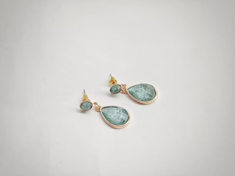 人魚之淚 耳環 耳飾 飾品 銀 S925 金 日系 氣質 水滴 透明 水晶