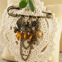 Bronze Yellow Glass Acorn Pine Cone Leaf Forest Woodland Brooch Pin Jewelry Gift