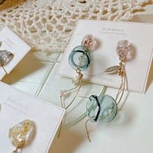 搖曳鈴蘭 手工製玻璃小花耳飾