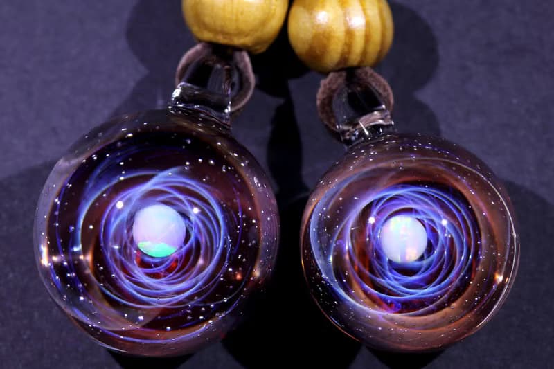 情侶款宇宙玻璃頸鏈吊墜20mm+23mm