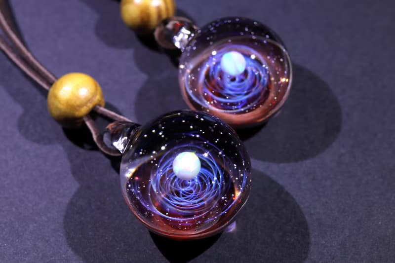 情侶款宇宙玻璃頸鏈吊墜20mm+23mm
