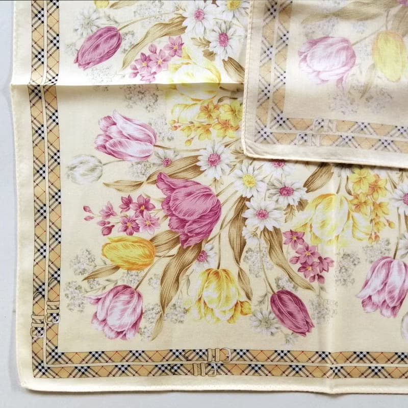 Burberrys Vintage Handkerchief – Floral Bouquet with Check Belt 20 x 19.5 inches