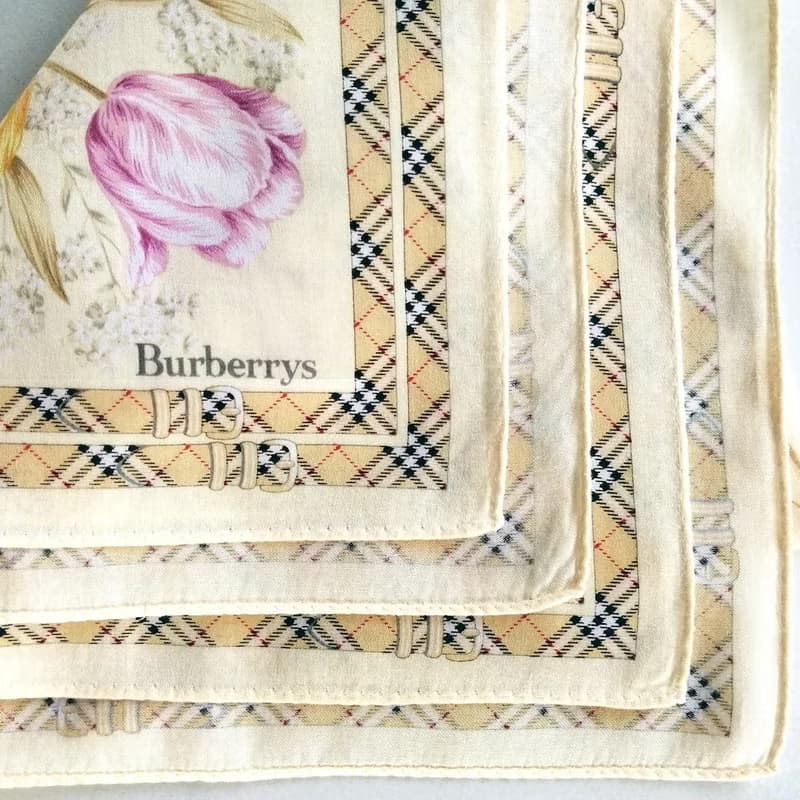 Burberrys Vintage Handkerchief – Floral Bouquet with Check Belt 20 x 19.5 inches