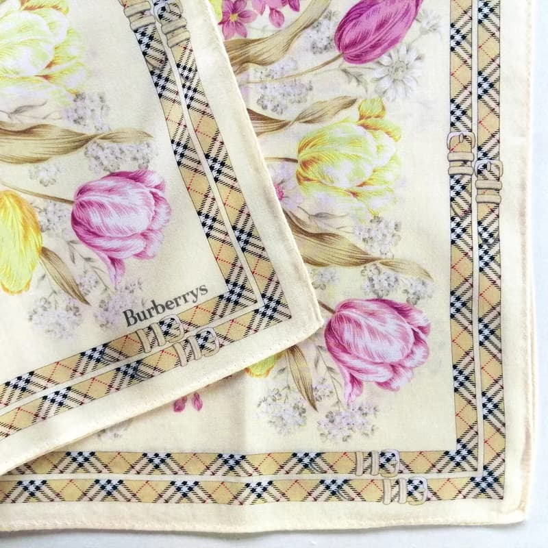 Burberrys Vintage Handkerchief – Floral Bouquet with Check Belt 20 x 19.5 inches