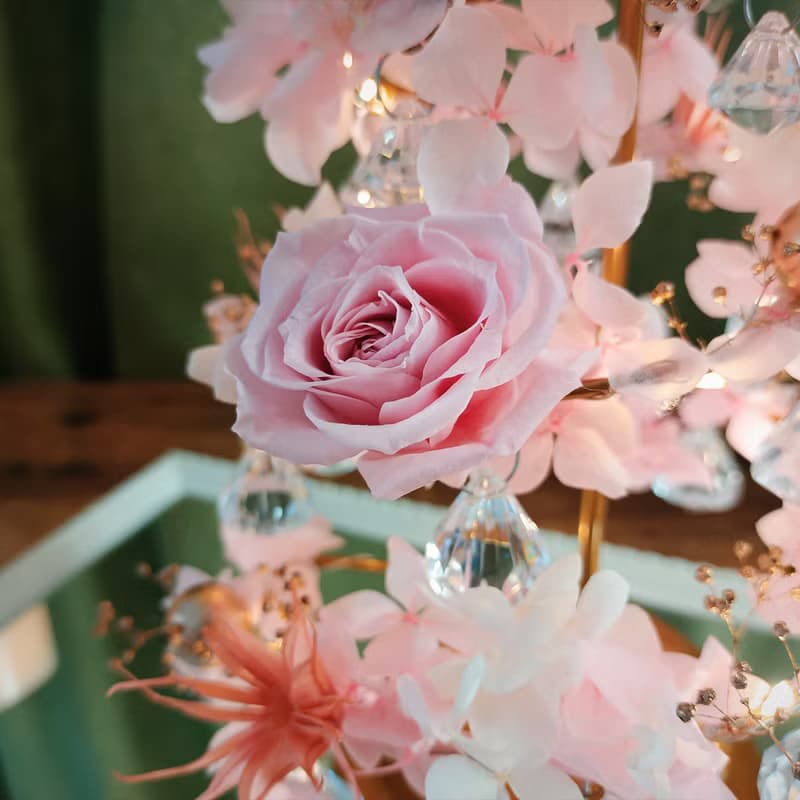水晶LED燈永生花聖誕樹 / 四色 / 聖誕禮物/聖誕節/交換禮物