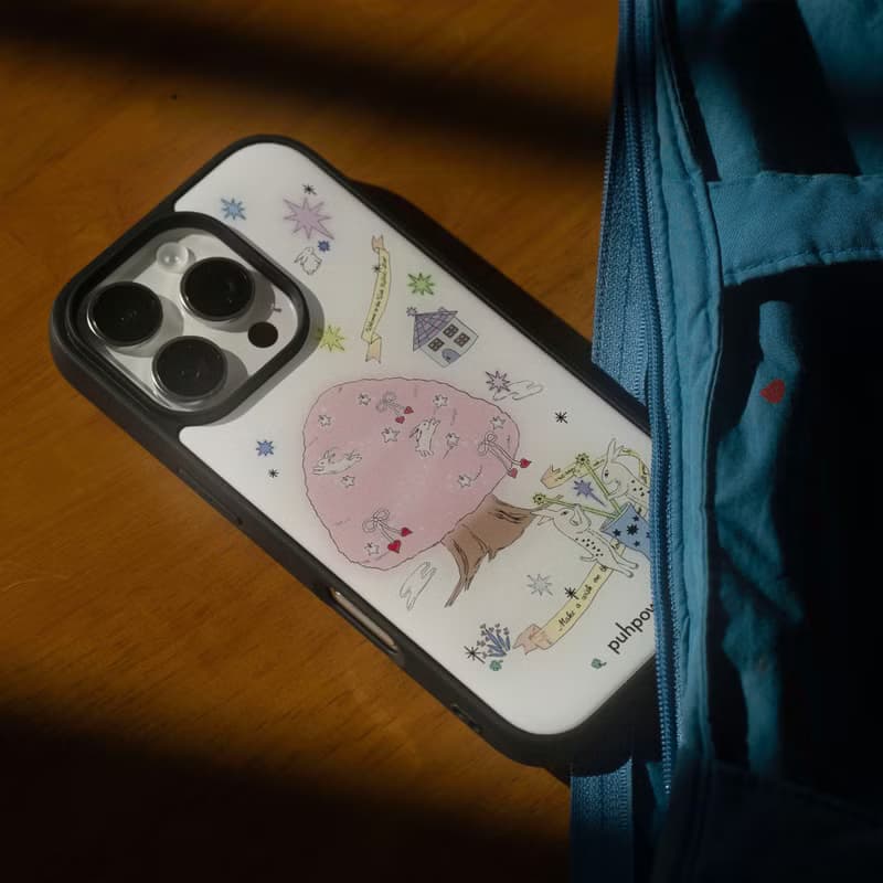 Wish Rabbit Village Phone Case