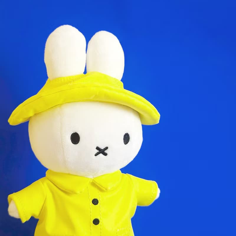 BON TON TOYS Miffy米菲兔填充玩偶-雨衣兔 24cm